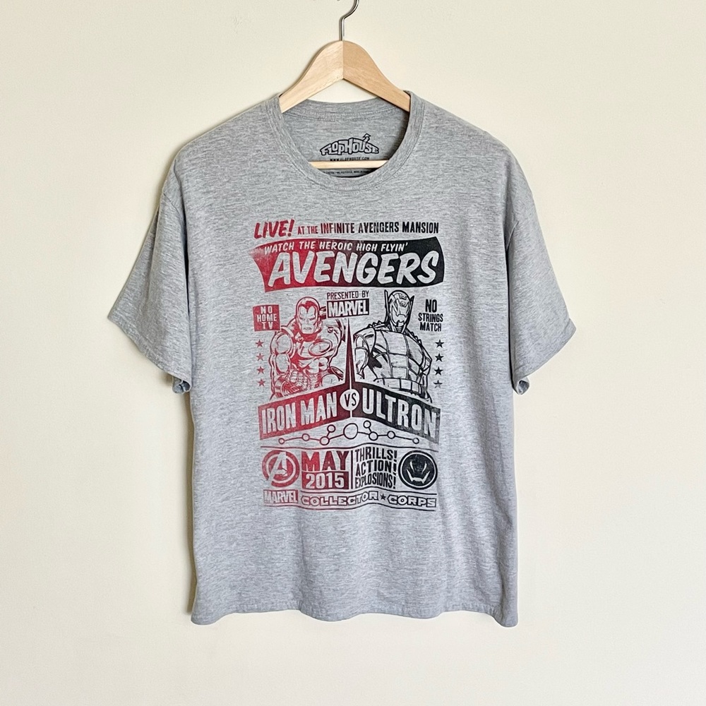 Marvel Funko Collector Corps Avengers Iron Man Vs. Ultron T-Shirt Adult size XL